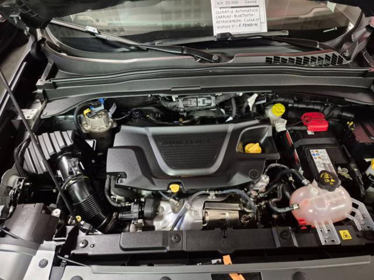Jeep Renegade 1.6 Mjt 130 CV Limited (18)