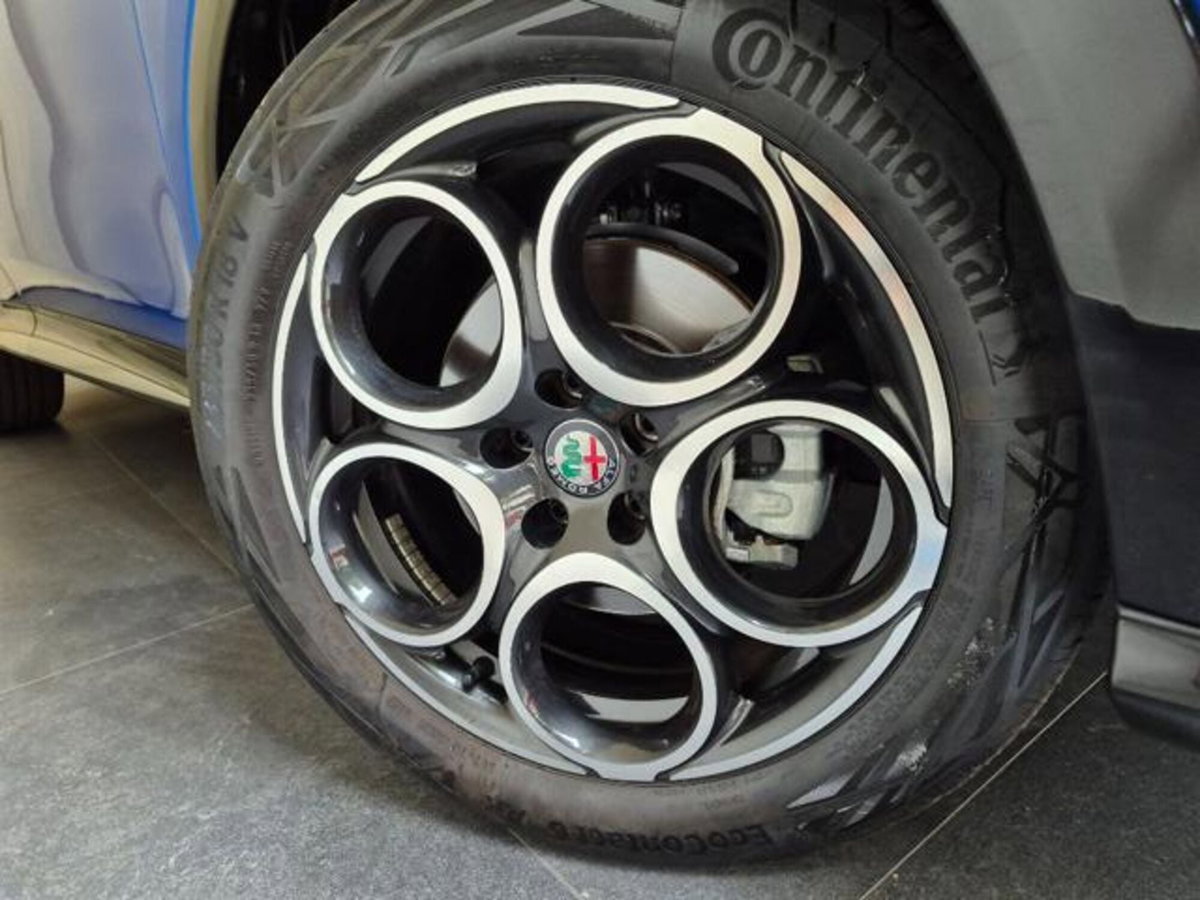 Alfa Romeo Tonale 1.6 Sprint 130cv tct6 (7)
