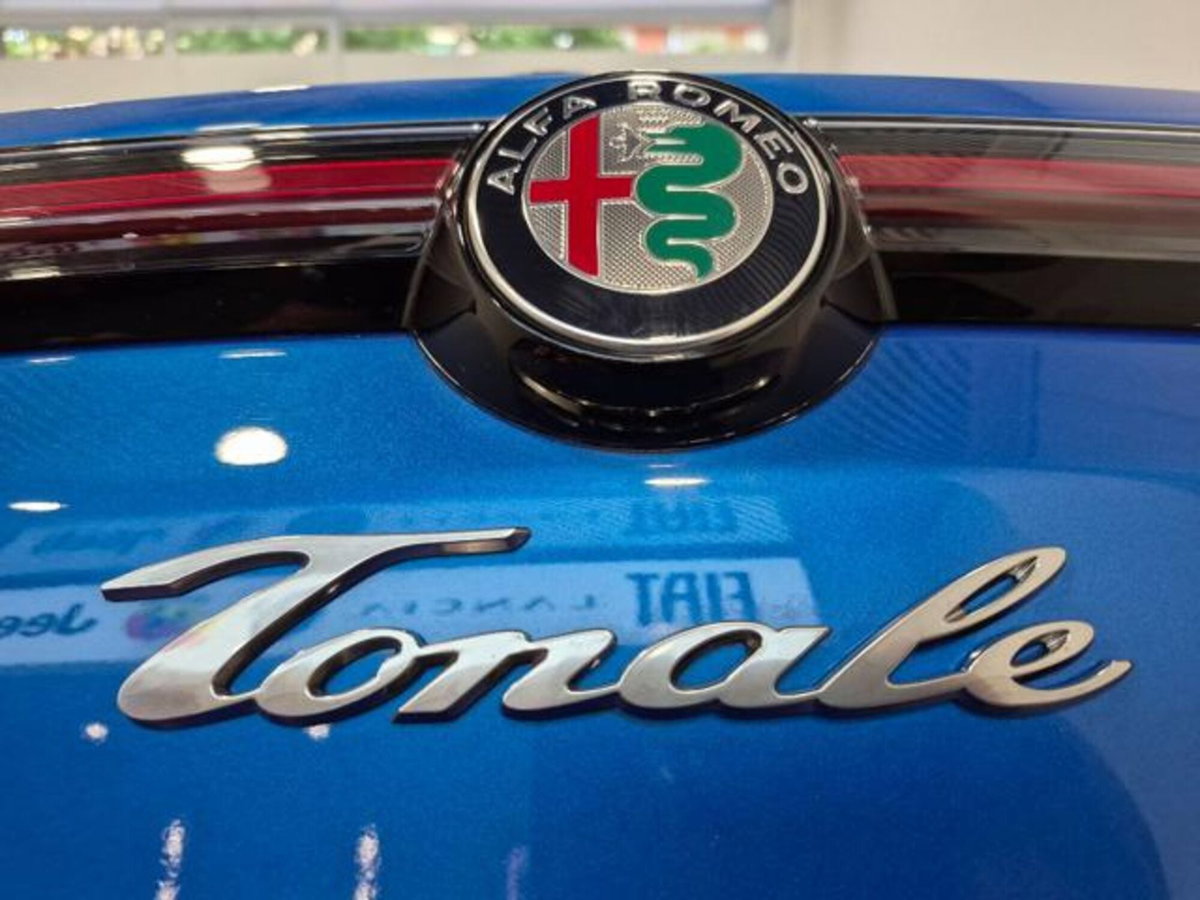 Alfa Romeo Tonale 1.6 Sprint 130cv tct6 (8)