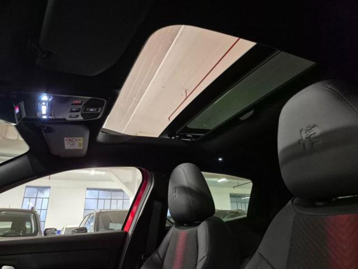 Alfa Romeo Junior 1.2 ibrida Speciale 145cv edct6 (12)