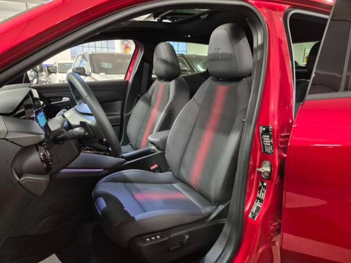 Alfa Romeo Junior 1.2 ibrida Speciale 145cv edct6 (16)