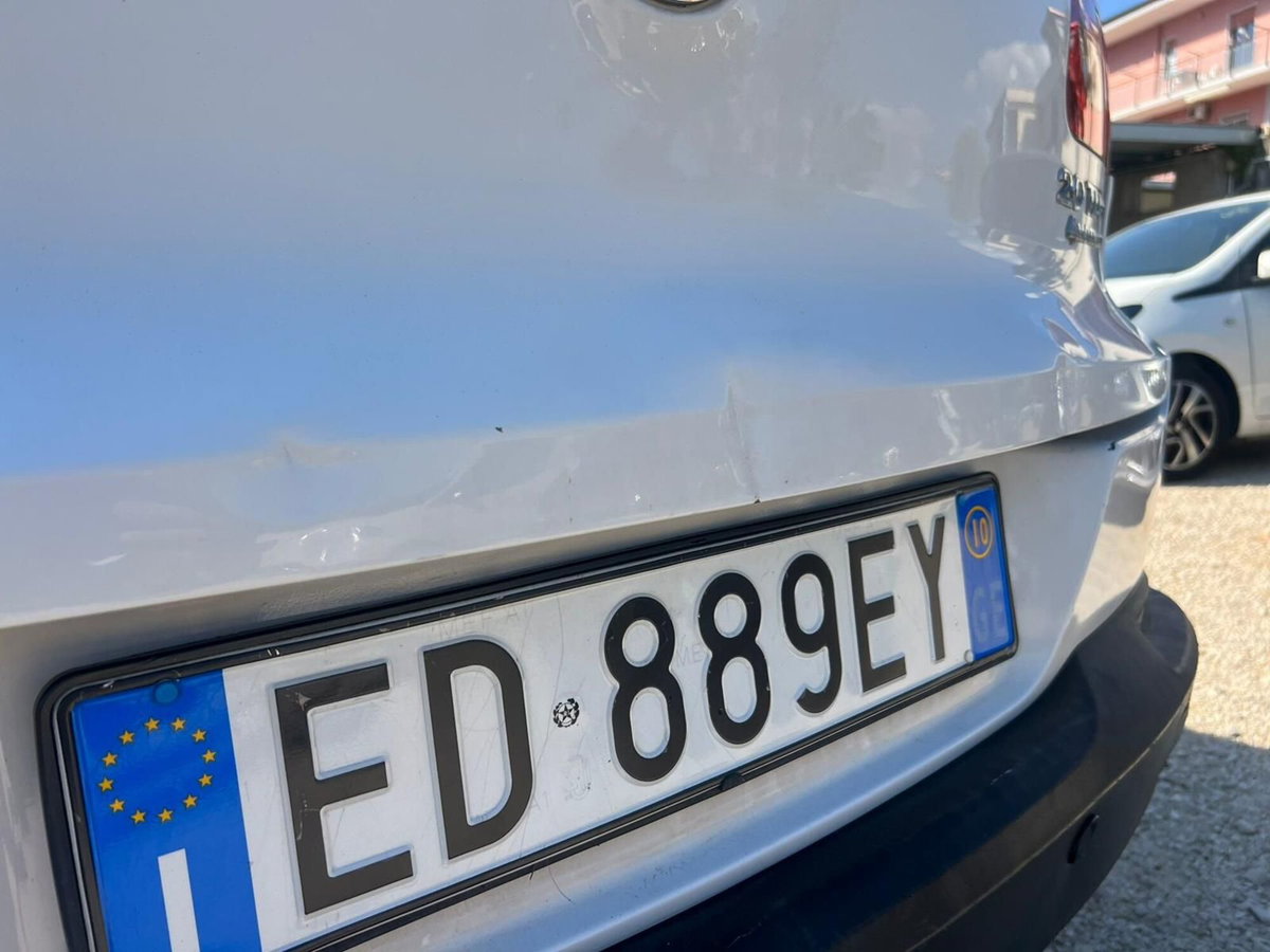 Volkswagen Tiguan 2.0 TSI 4MOTION R-Line (11)