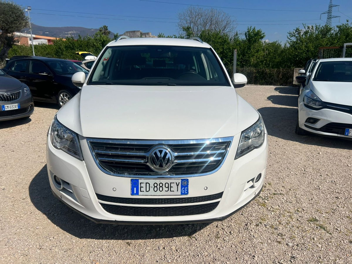 Volkswagen Tiguan 2.0 TSI 4MOTION R-Line (2)