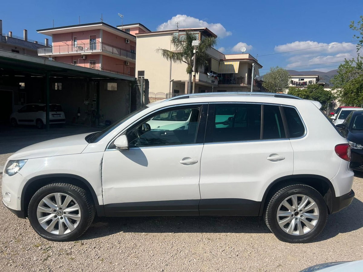 Volkswagen Tiguan 2.0 TSI 4MOTION R-Line (4)