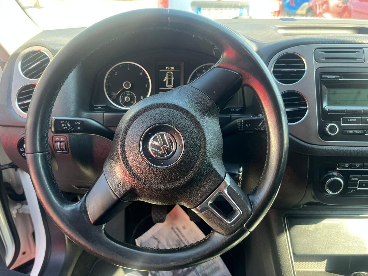 Volkswagen Tiguan 2.0 TSI 4MOTION R-Line (6)