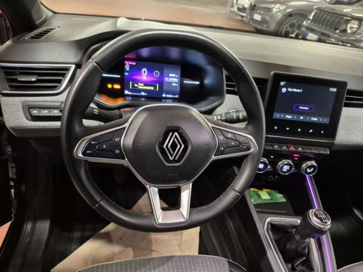 Renault Clio TCe 90 CV 5 porte Techno (13)