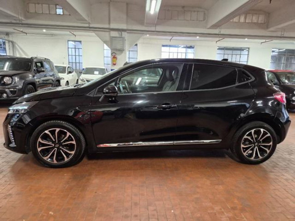 Renault Clio TCe 90 CV 5 porte Techno (6)