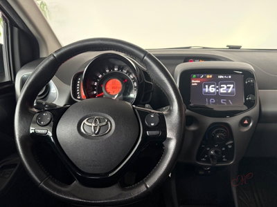 Toyota Aygo 1.0 VVT-i 72 CV 5 porte x-cool MMT (14)