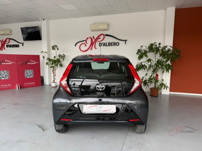 Toyota Aygo 1.0 VVT-i 72 CV 5 porte x-cool MMT (6)