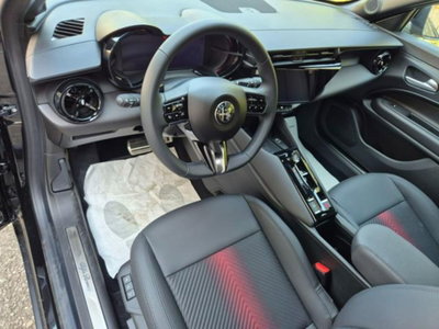 Alfa Romeo Junior 1.2 ibrida Speciale 145cv edct6 (10)