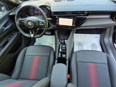 Alfa Romeo Junior 1.2 ibrida Speciale 145cv edct6 (13)