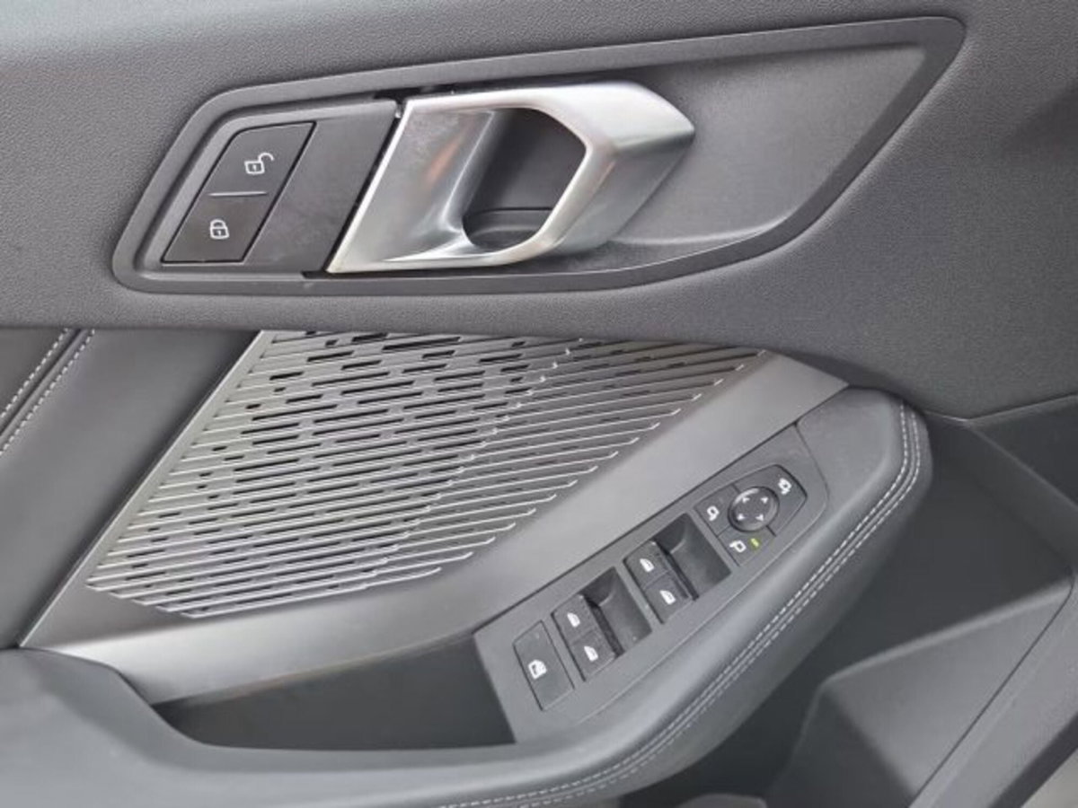 BMW Serie 1 120 48V MSport Pro auto (14)