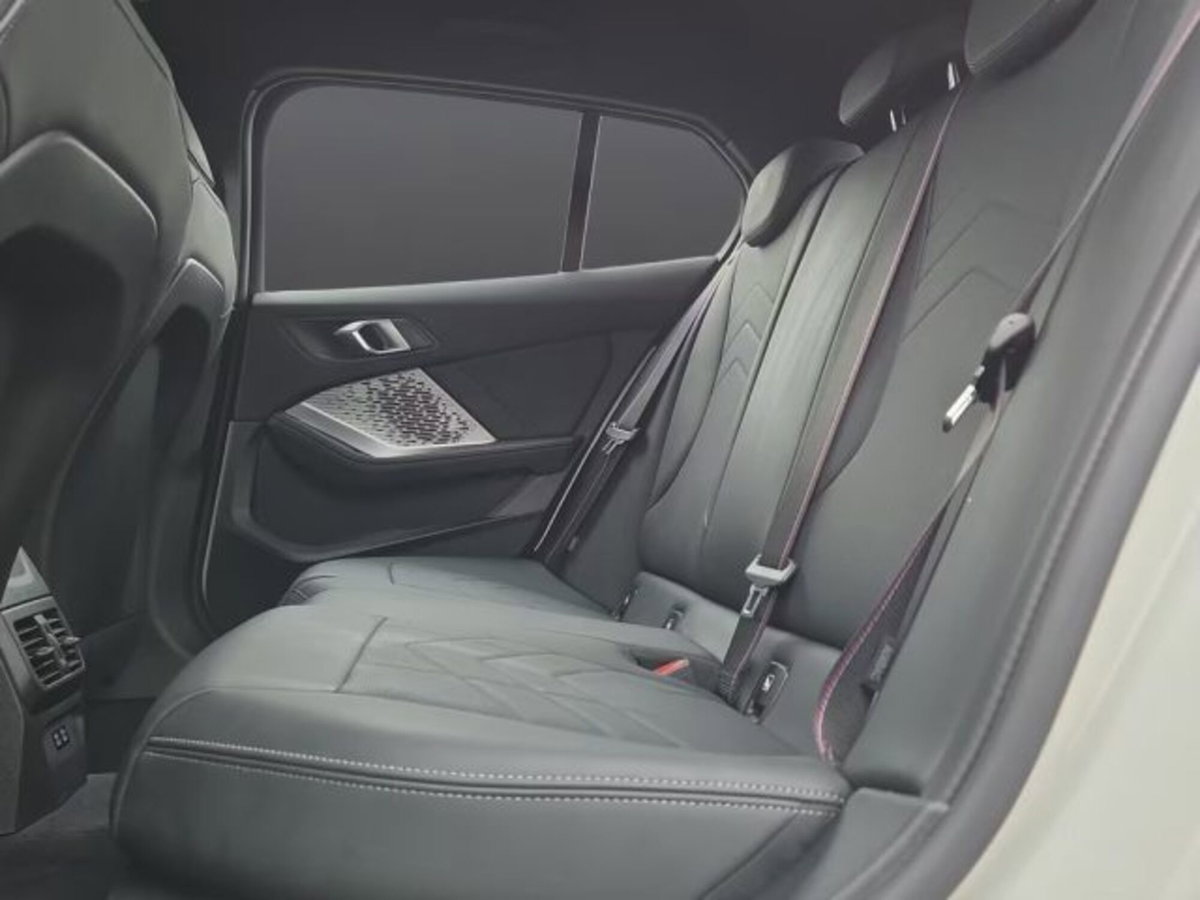 BMW Serie 1 120 48V MSport Pro auto (8)