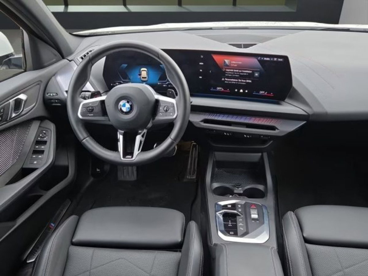 BMW Serie 1 120 48V MSport Pro auto (9)
