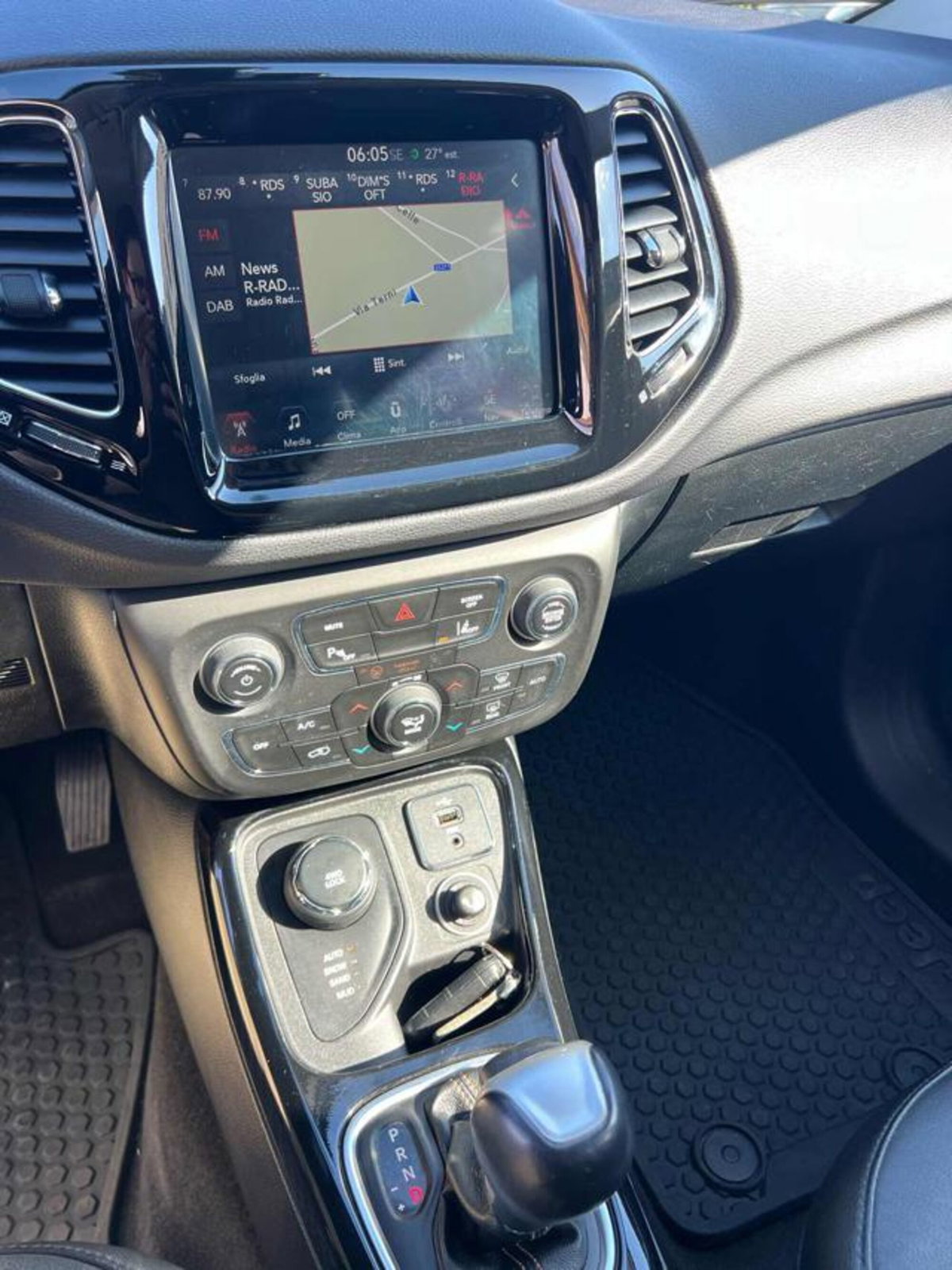 Jeep Compass 2.0 Multijet II aut. 4WD Limited (12)