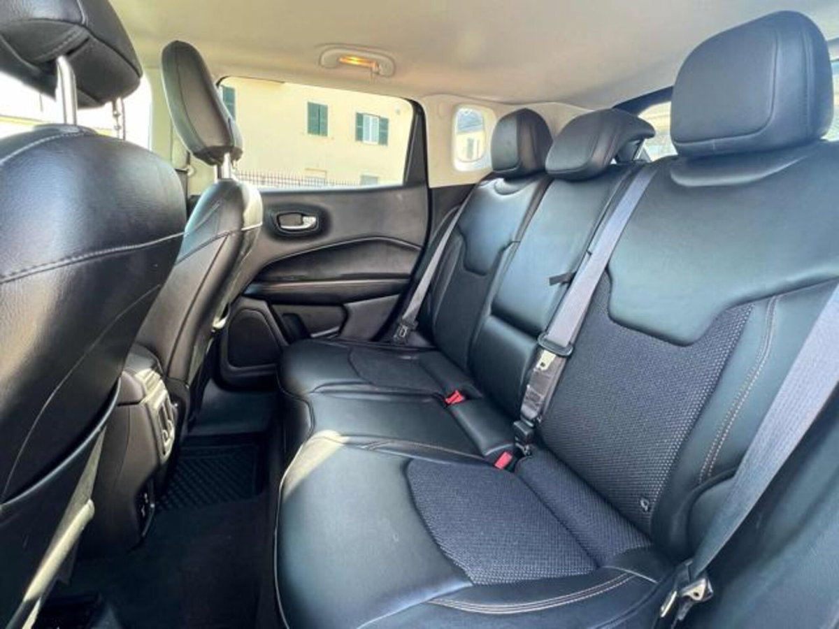 Jeep Compass 2.0 Multijet II aut. 4WD Limited (13)
