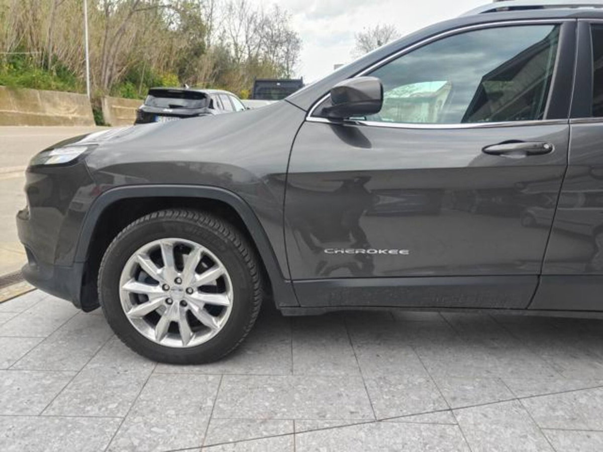Jeep Cherokee 2.2 Mjt II 4WD Active Drive I Limited (14)