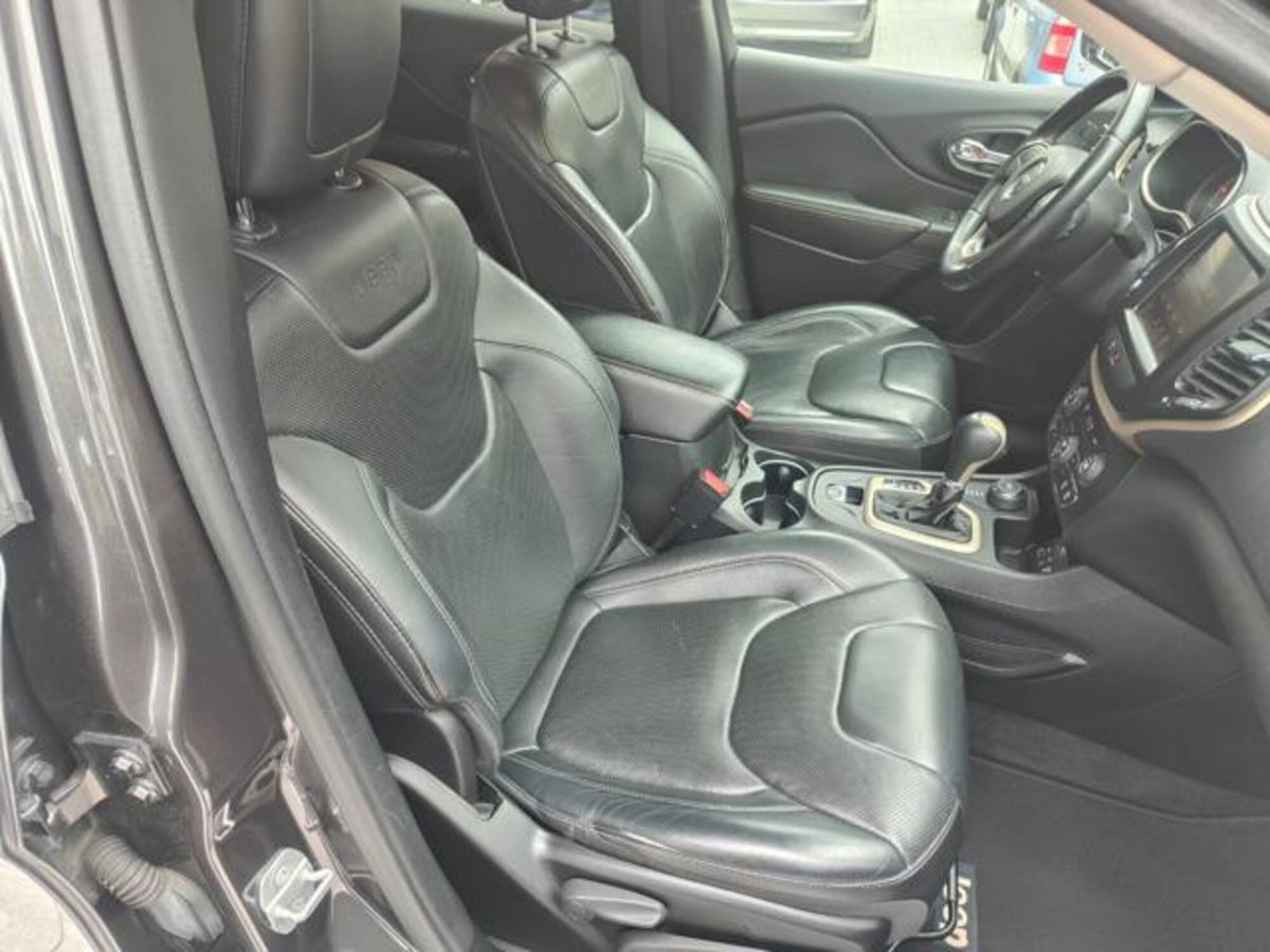 Jeep Cherokee 2.2 Mjt II 4WD Active Drive I Limited (18)