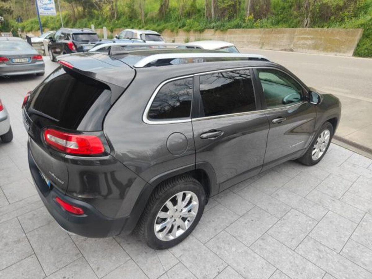 Jeep Cherokee 2.2 Mjt II 4WD Active Drive I Limited (11)