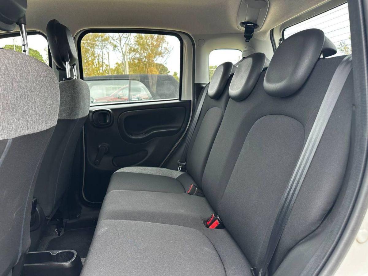 Fiat Panda Cross 1.0 firefly hybrid Cross s&s 70cv 5p.ti (8)