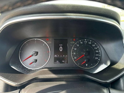 Renault Clio Blue dCi 85 CV 5 porte Zen (7)
