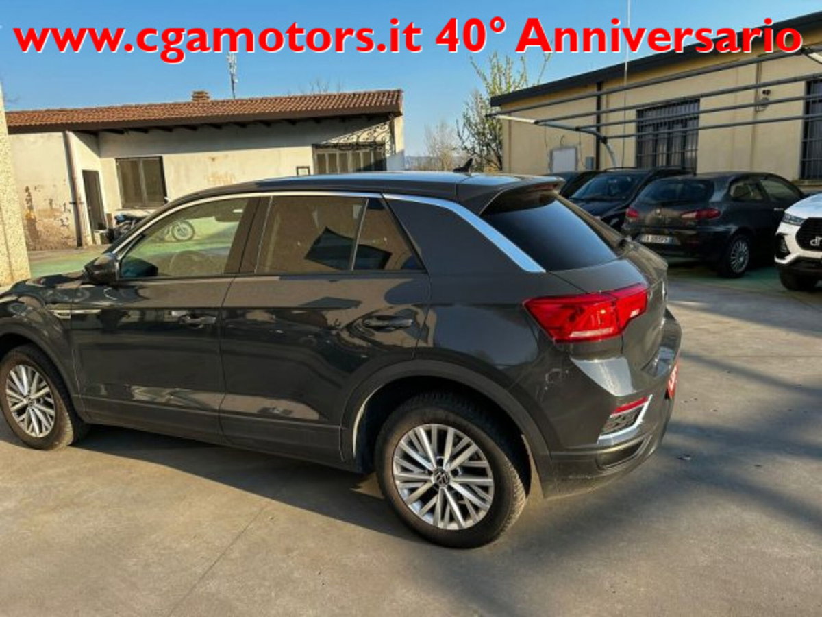 Volkswagen T-Roc 1.6 TDI SCR Style BlueMotion Technology (11)