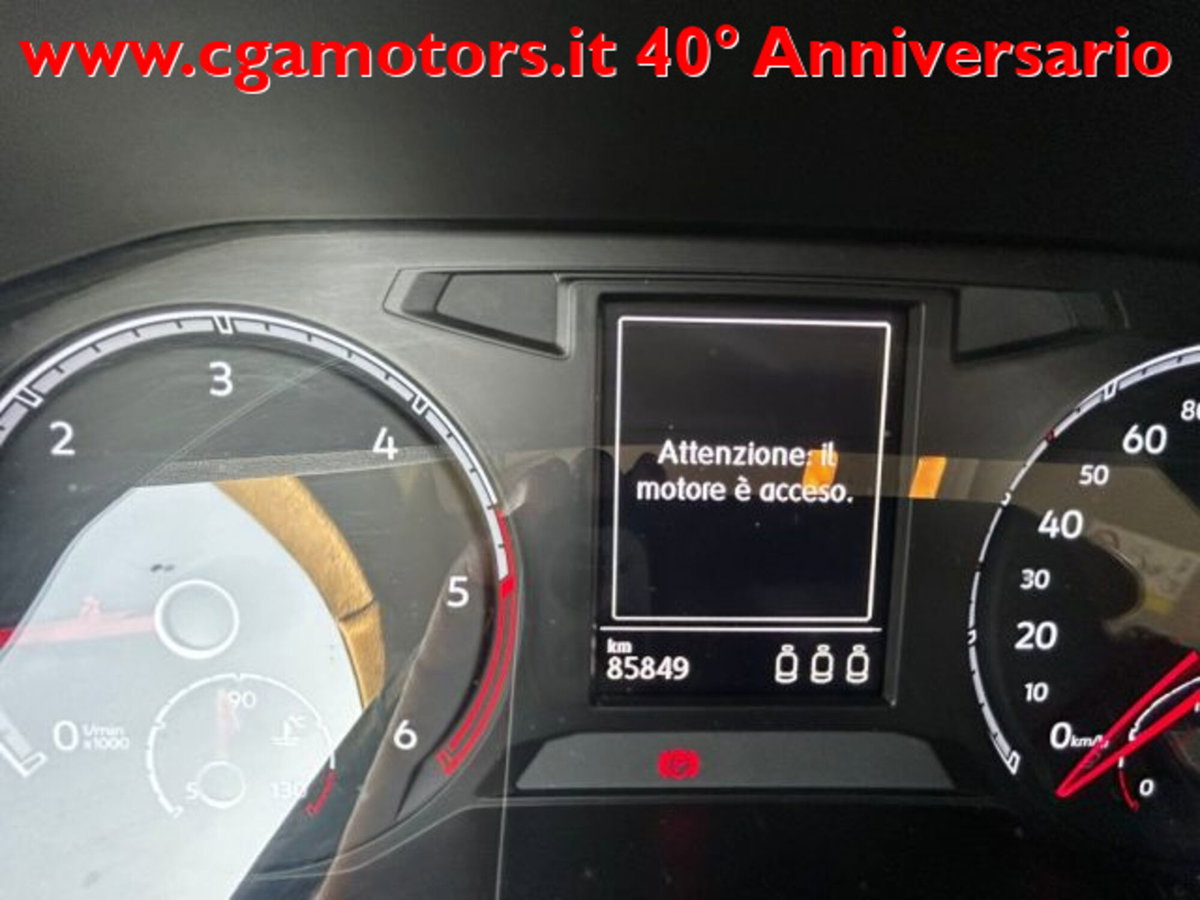 Volkswagen T-Roc 1.6 TDI SCR Style BlueMotion Technology (9)
