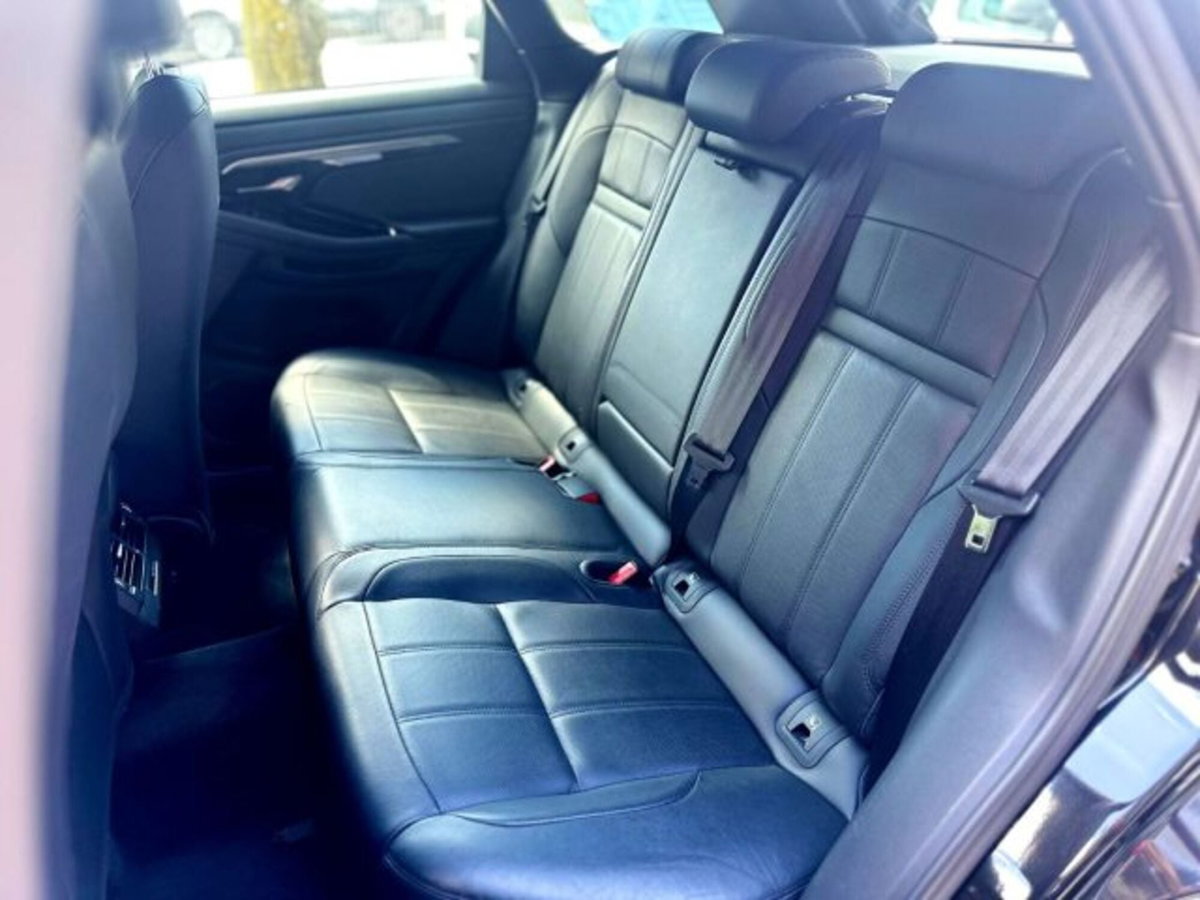 Land Rover Range Rover Evoque 1.5 I3 PHEV 300 CV AWD Auto (12)