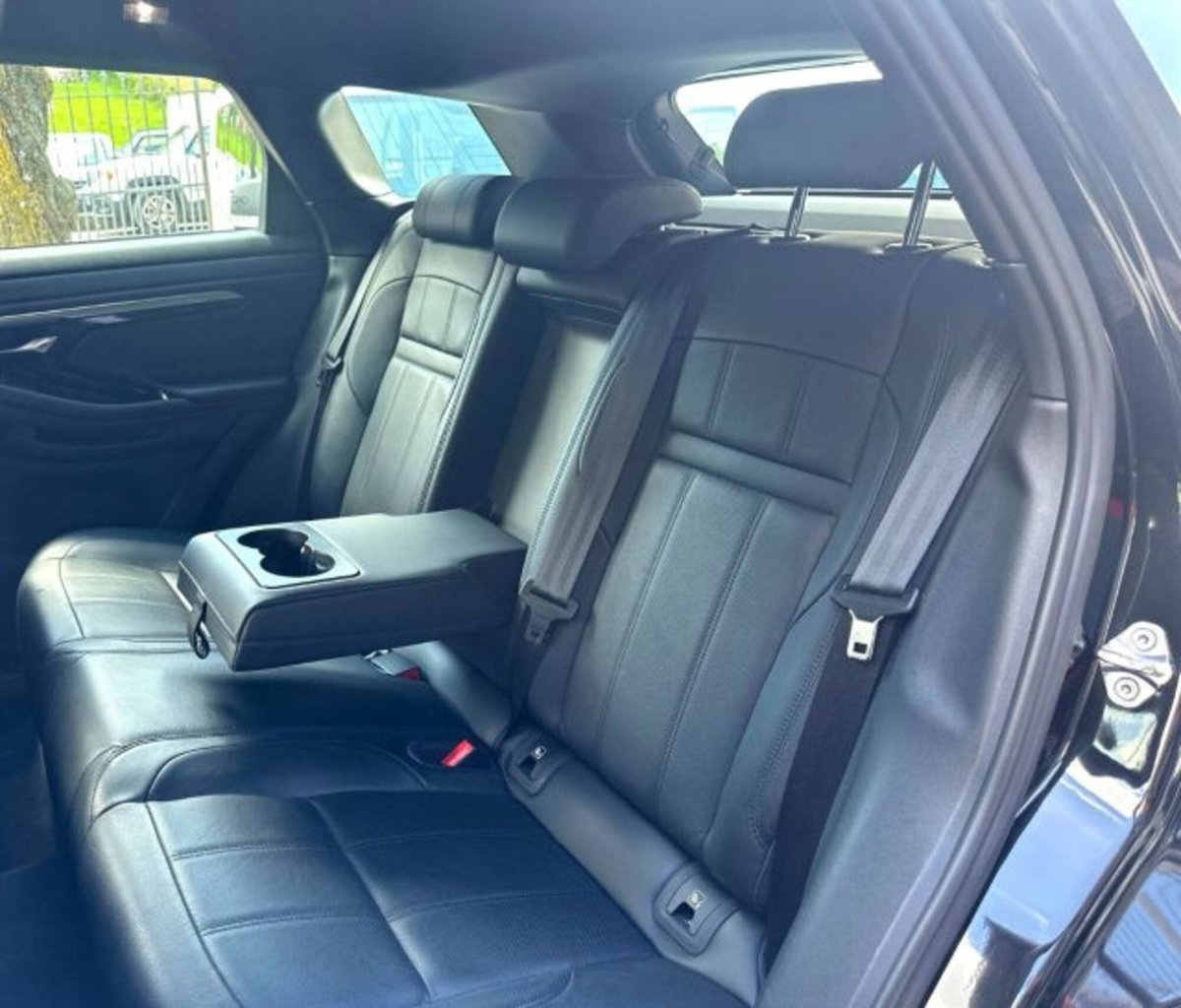 Land Rover Range Rover Evoque 1.5 I3 PHEV 300 CV AWD Auto (13)