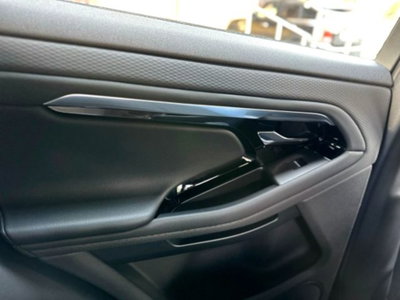 Land Rover Range Rover Evoque 1.5 I3 PHEV 300 CV AWD Auto (14)