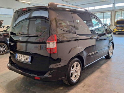 Ford Tourneo Courier 1.5 TDCI 75 CV Plus (3)