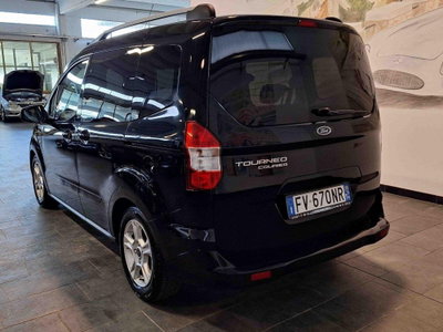 Ford Tourneo Courier 1.5 TDCI 75 CV Plus (4)