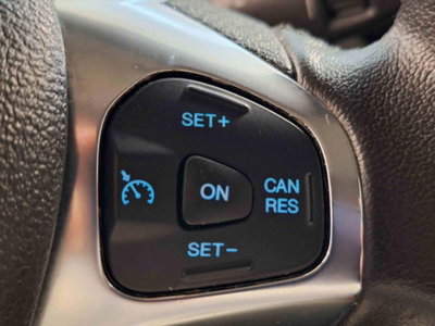 Ford Tourneo Courier 1.5 TDCI 75 CV Plus (9)