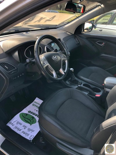 Hyundai ix35 2.0 CRDi 4WD Comfort (3)