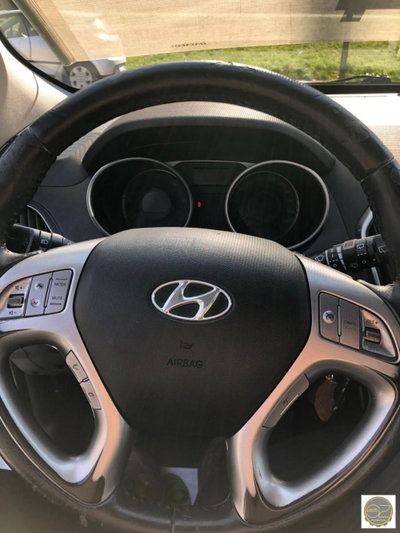 Hyundai ix35 2.0 CRDi 4WD Comfort (6)