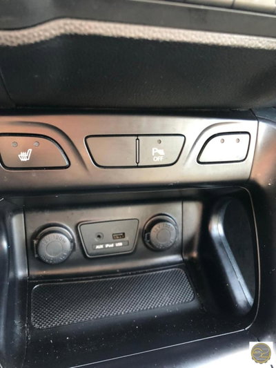 Hyundai ix35 2.0 CRDi 4WD Comfort (8)