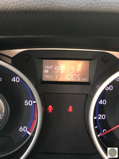 Hyundai ix35 2.0 CRDi 4WD Comfort (9)