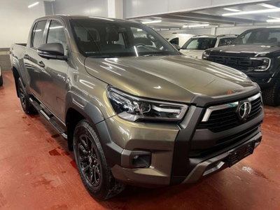 Toyota Hilux 2.8 d-4d 48V double cab Invincible auto nuovo