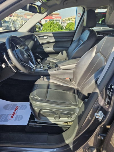 Alfa Romeo Stelvio Stelvio 2.2 Turbodiesel 210 CV AT8 Q4 GT Junior (9)