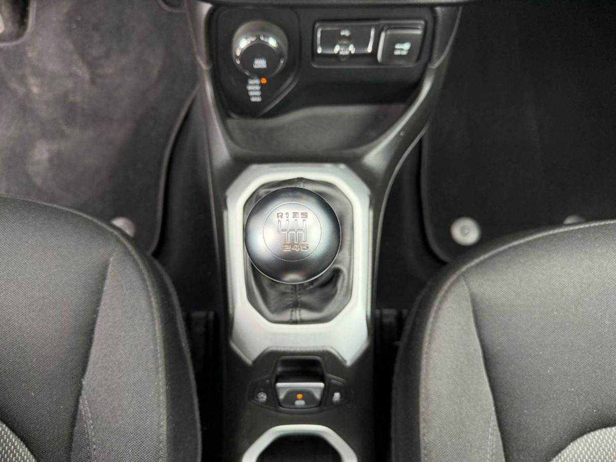 Jeep Renegade 2.0 Mjt 140CV 4WD Active Drive Longitude (20)