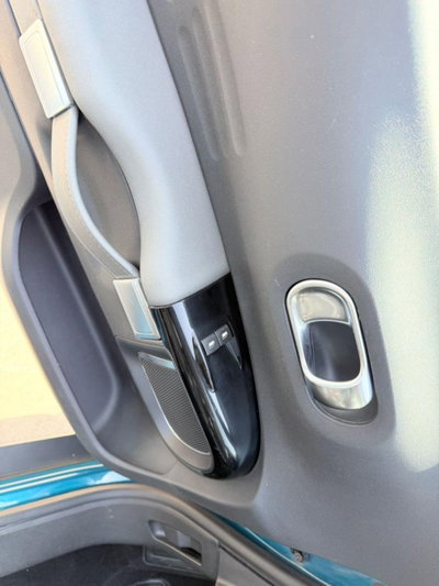 Citroen C4 Cactus PureTech 110 S&S Shine (11)