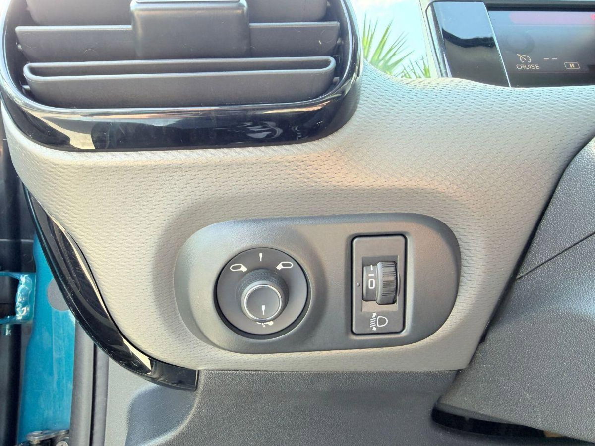 Citroen C4 Cactus PureTech 110 S&S Shine (12)