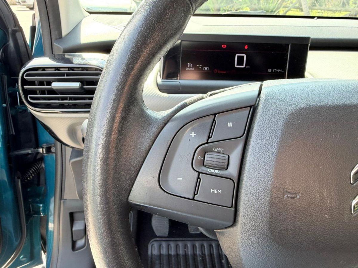 Citroen C4 Cactus PureTech 110 S&S Shine (13)