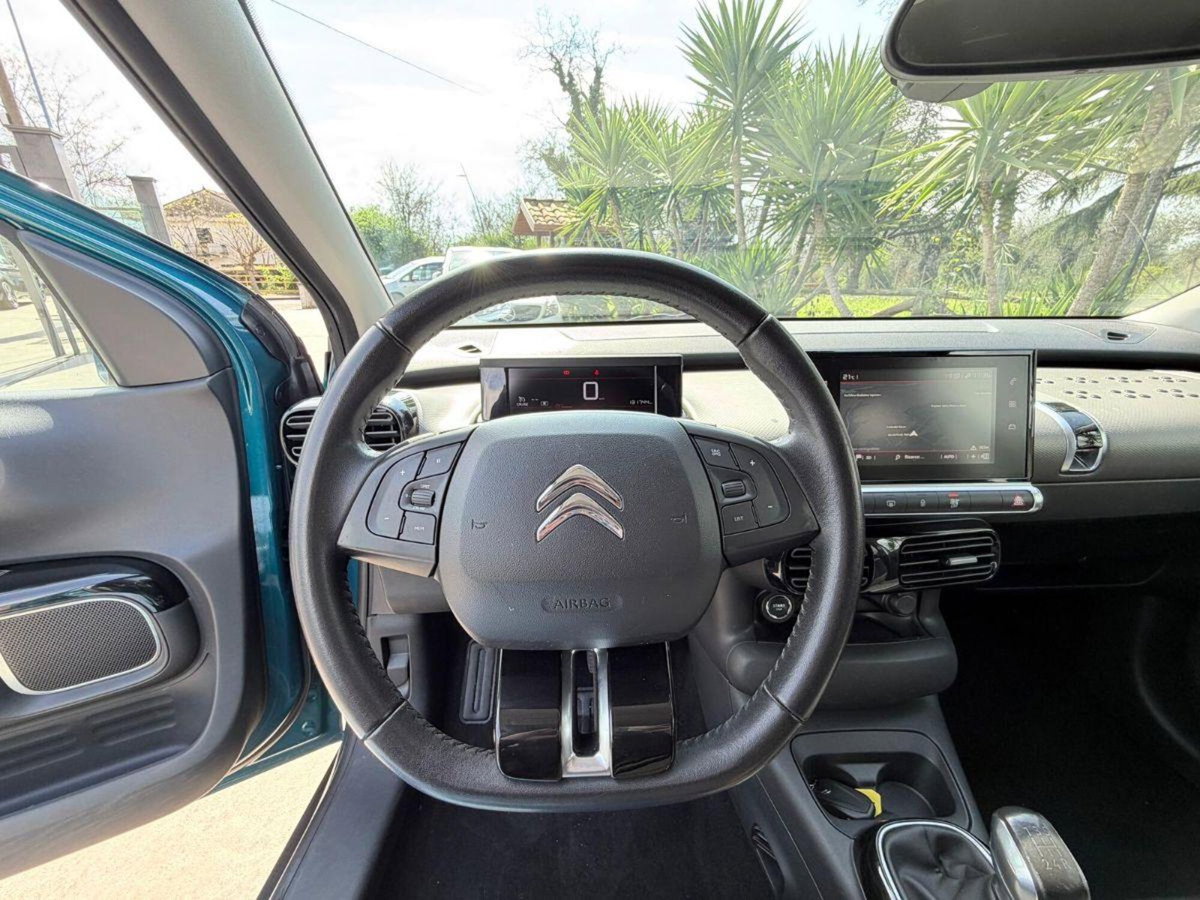 Citroen C4 Cactus PureTech 110 S&S Shine (8)