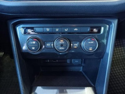 Volkswagen Tiguan 1.6 TDI SCR Business BlueMotion Technology (16)