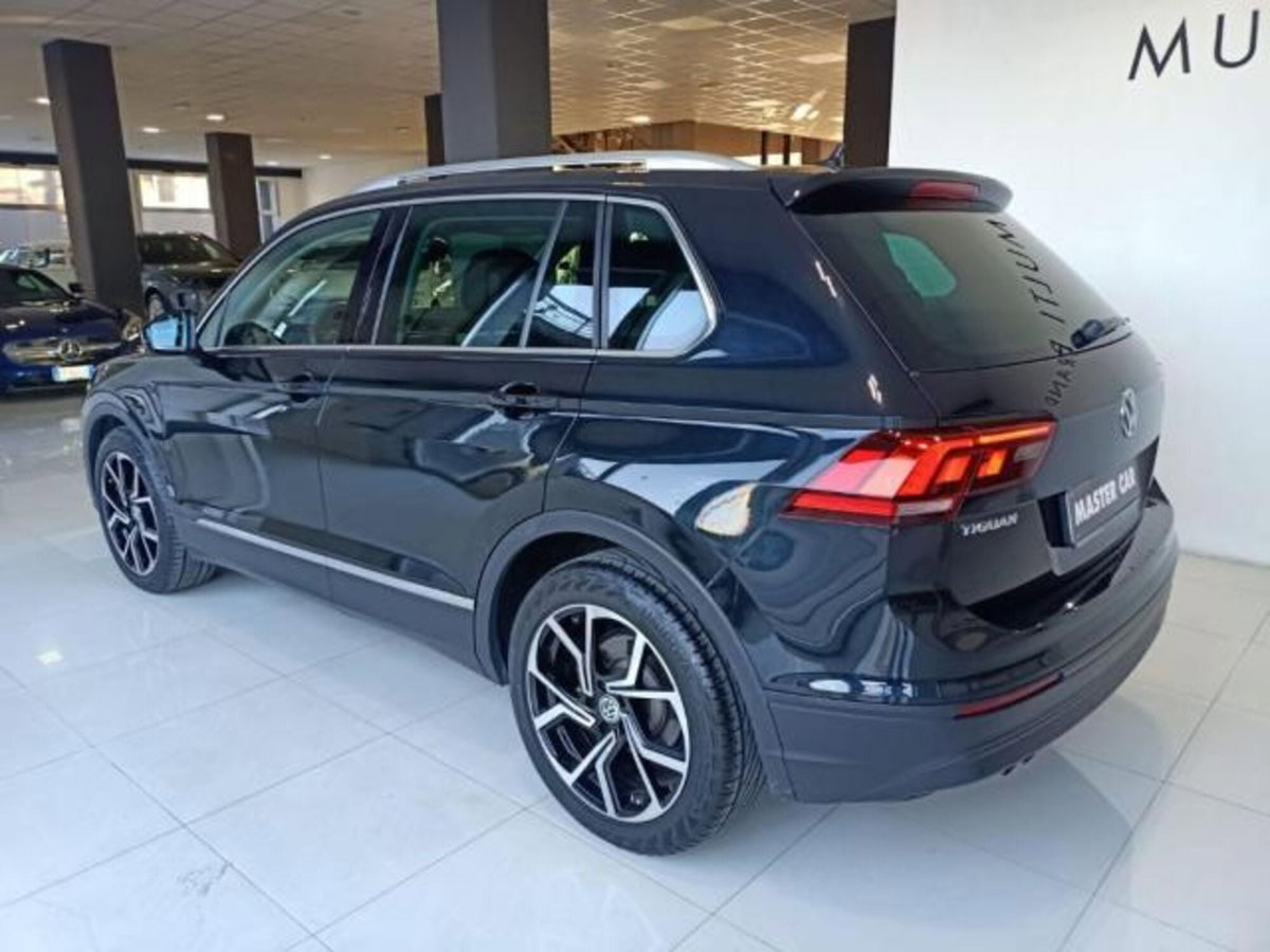 Volkswagen Tiguan 1.6 TDI SCR Business BlueMotion Technology (2)