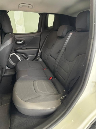Jeep Renegade 1.6 Mjt DDCT 120 CV Limited (17)