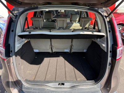 Renault Scénic X-Mod 1.5 dCi 110CV EDC Luxe (10)