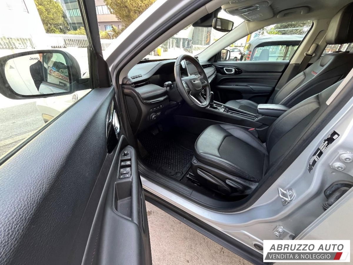 Jeep Compass 1.3 T4 240CV PHEV AT6 4xe Upland (8)