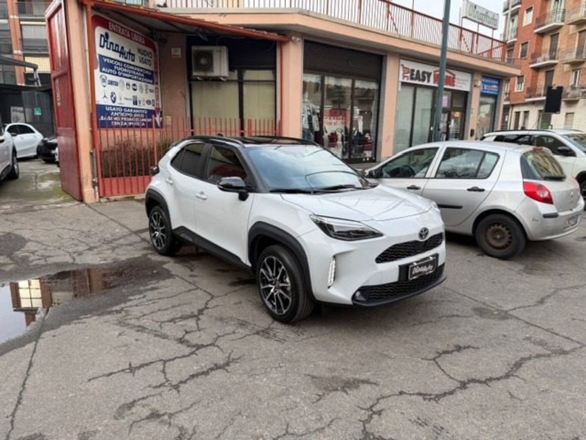 Toyota Yaris Cross 1.5h GR Sport Black Sky fwd 116cv e-cvt (4)